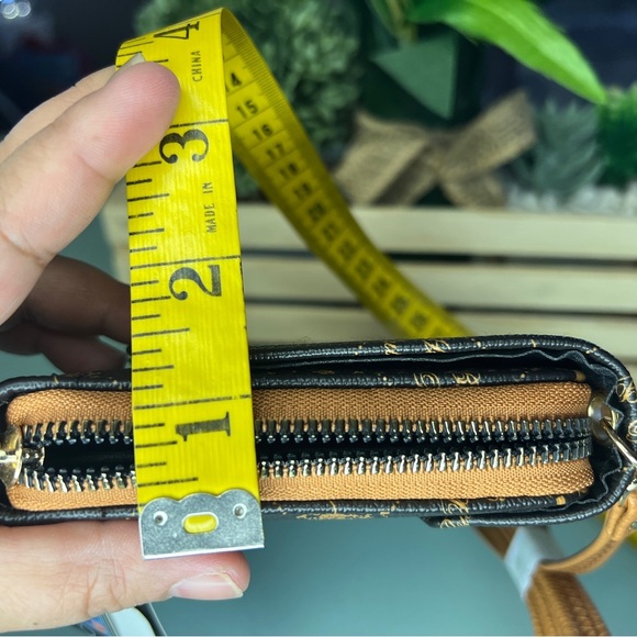 Beverly Hills Polo Cognac/Dark Brown Wristlet/Crossbody - Picture 5 of 7